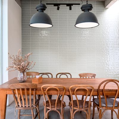 Vintage,Wooden,Table,Set,In,A,Cafe